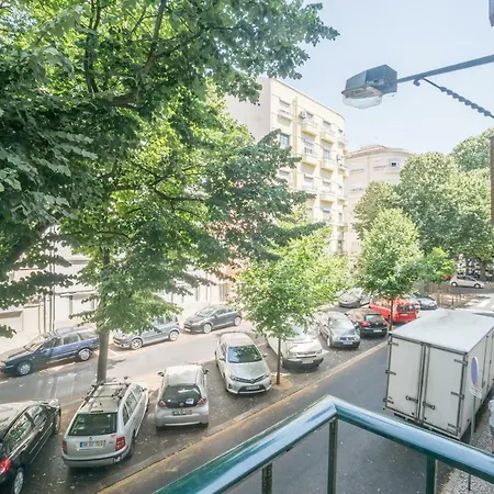 Campo Pequeno 3bdr Appartamento